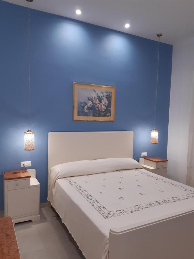 Casa Vacanze Rosa Ачитреца Екстериор снимка
